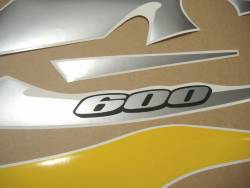 Suzuki gsxr 600 2002 jaune autocollants