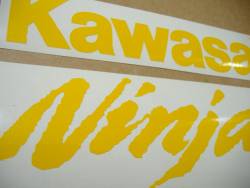 Kawasaki ZX-6R Ninja yellow stickers emblems