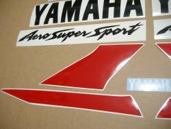 Yamaha YZF 600R 1996 red/white logo graphics