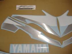 Yamaha YZF-R6 2005 5SL red logo graphics
