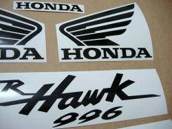 Honda VTR Superhawk 996 2001 red logo emblems
