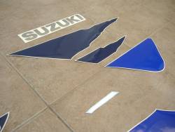 Suzuki gsx-r 750 1997 white blue graphics kit