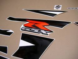 Custom graphics for Suzuki GSXR 750 2004-2005 model