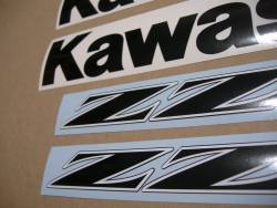 Kawasaki ZZR600 2006 genuine style logo emblems
