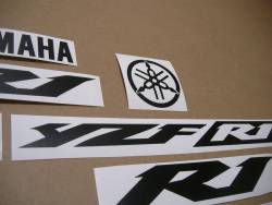 Yamaha YZF R1 graphics in custom satin black