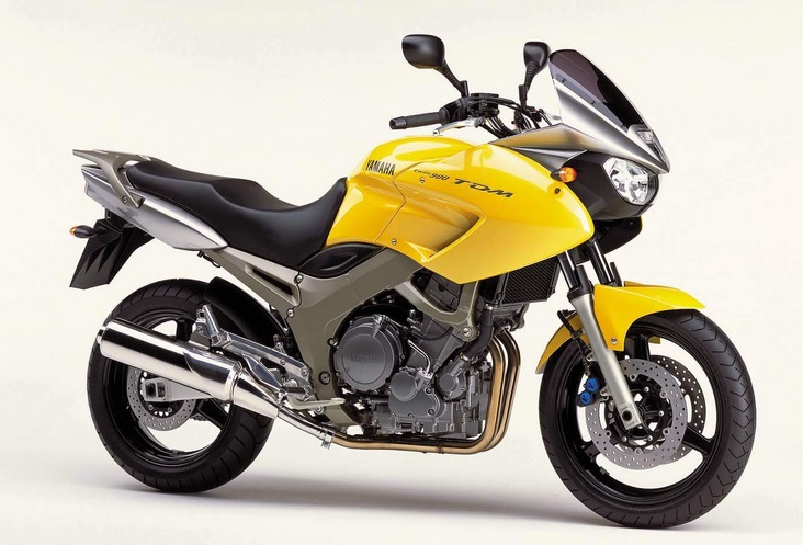 Yamaha TDM900 2002 yellow model graphics kit