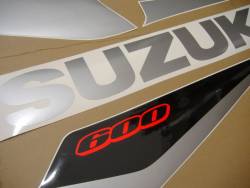 Suzuki GSXR 600 2005 red decals