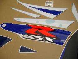 Suzuki GSX-R 1000 K4 white logo graphics