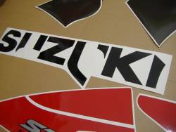 Suzuki GSX-R 600 SRAD red logo graphics
