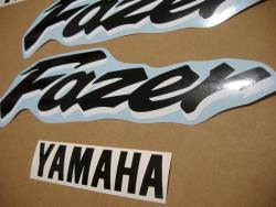 Yamaha FZS 600 1998 red complete sticker kit