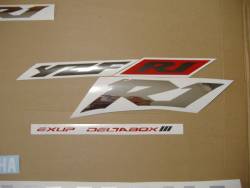 Yamaha YZF R1 2002 5pw red stickers kit