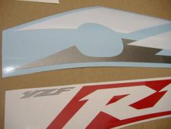 Yamaha R1 2003 RN09 red labels graphics