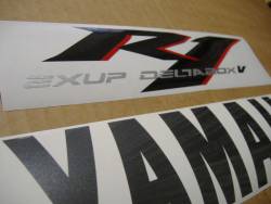 Yamaha YZF-R1 2004 RN12 red stickers set